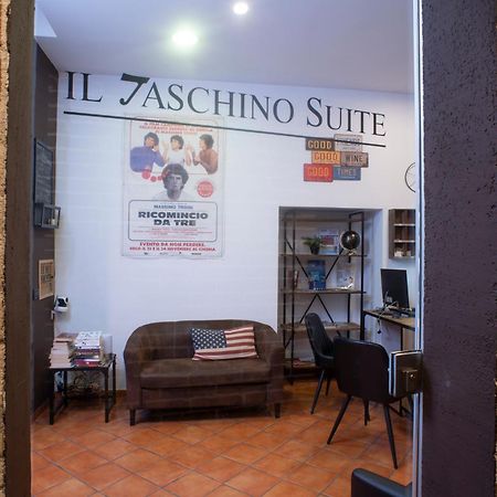 Il Taschino Suite Наполи Екстериор снимка